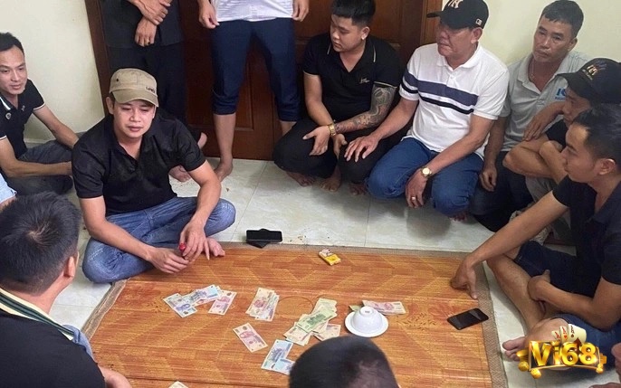 Xóc đĩa xuất phát từ miền Bắc và dần trở thành trò chơi phổ biến trên khắp Việt Nam.